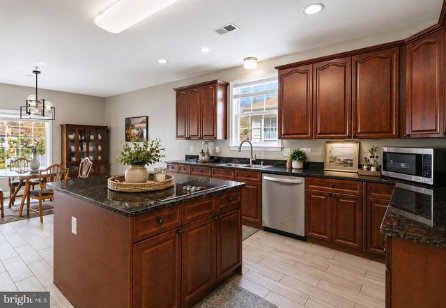 13305 OLD FORT RD, Fort Washington, MD 20744