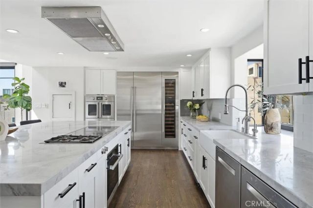 316 8th, Hermosa Beach, CA 90254