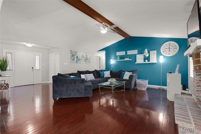 2154 Riverwood Trails Drive, Hazelwood, MO 63031