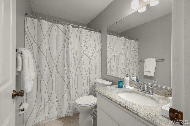 2154 Riverwood Trails Drive, Hazelwood, MO 63031