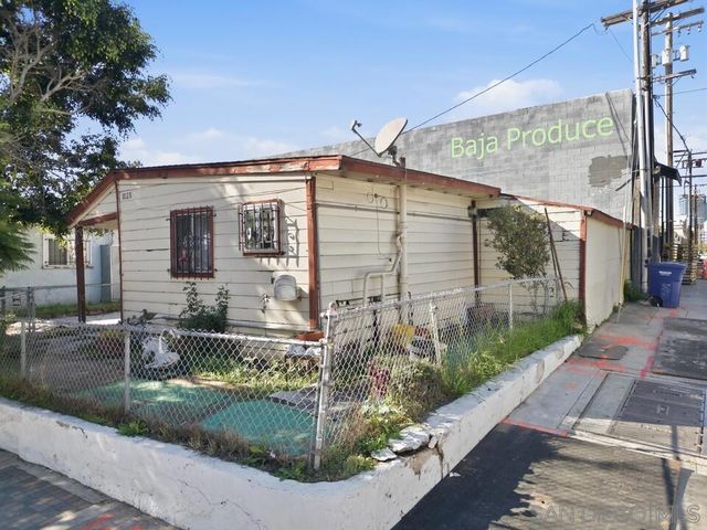 1028 Cesar E Chavez Pkwy, San Diego, CA 92113