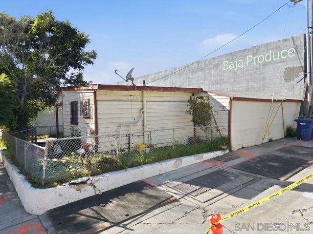 1028 Cesar E Chavez Pkwy, San Diego, CA 92113