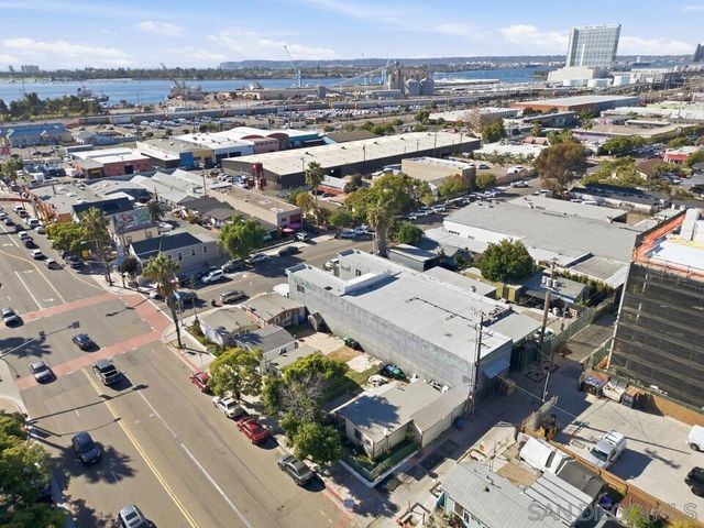 1028 Cesar E Chavez Pkwy, San Diego, CA 92113