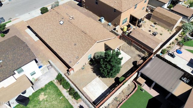 2924 PINO BLANCO Place, El Paso, TX 79938