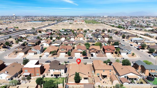 2924 PINO BLANCO Place, El Paso, TX 79938
