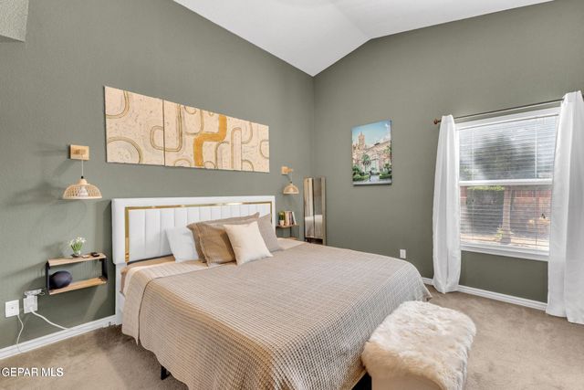 2924 PINO BLANCO Place, El Paso, TX 79938