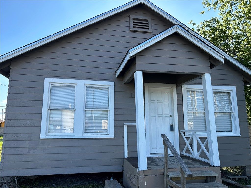 1433 12th St, Corpus Christi, TX 78404