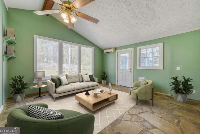 2754 Esquire Way, Tucker, GA 30084