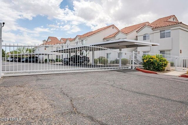 10401 N 52ND Street 205, Paradise Valley, AZ 85253