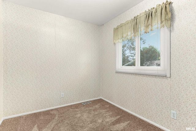 311 DUNDEE Road, East Peoria, IL 61611