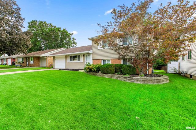 311 DUNDEE Road, East Peoria, IL 61611