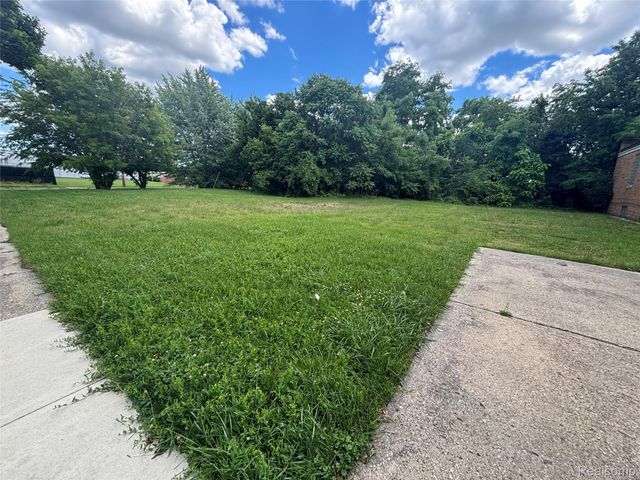 10510 Sterritt Street, Detroit, MI 48213