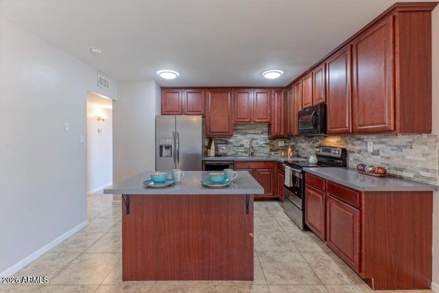 1611 E EL PARQUE Drive, Tempe, AZ 85282