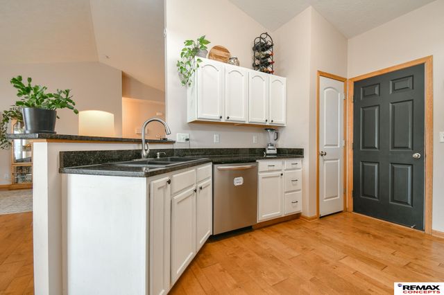 8750 Garland Street, Lincoln, NE 68505
