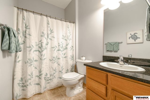 8750 Garland Street, Lincoln, NE 68505