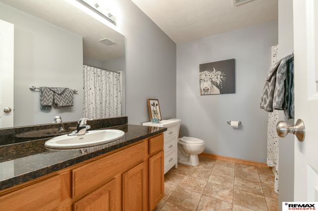 8750 Garland Street, Lincoln, NE 68505