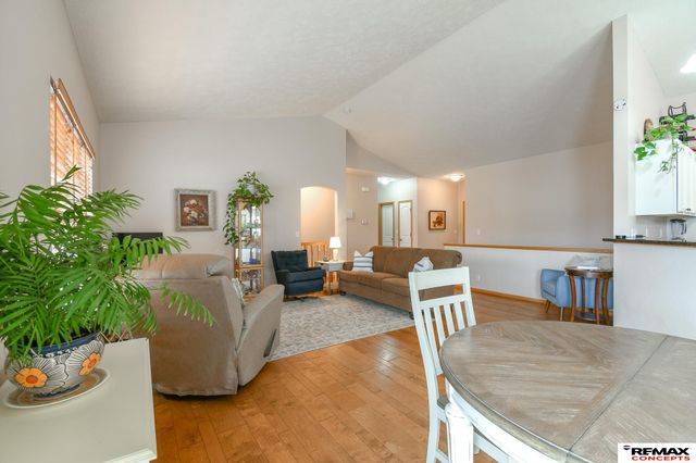 8750 Garland Street, Lincoln, NE 68505