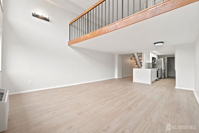 40 Fayette Street 37, Perth Amboy, NJ 08861