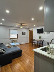 287 Route 32 201, Central Valley, NY 10917