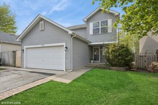 639 Navajo Street, Round Lake Heights, IL 60073