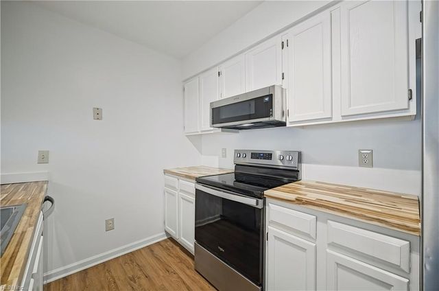 746 Sendero CT, Chesapeake, VA 23322