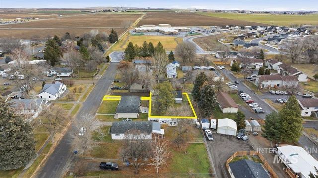 711 E Ave D, Jerome, ID 83338
