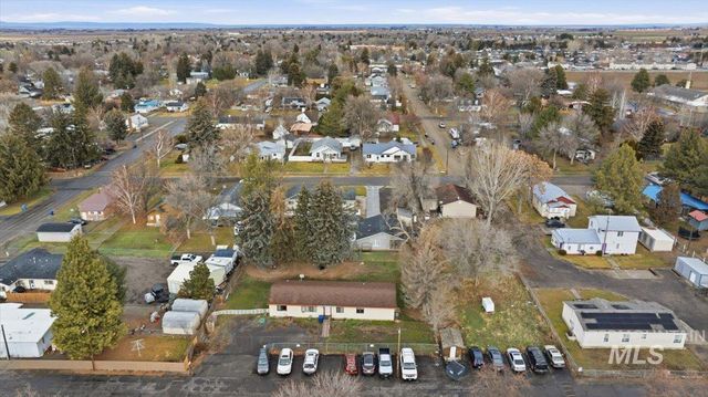 711 E Ave D, Jerome, ID 83338