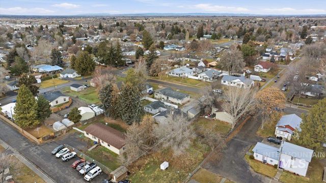 711 E Ave D, Jerome, ID 83338