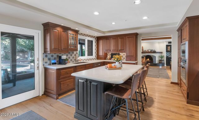 3414 E MARLETTE Avenue, Paradise Valley, AZ 85253