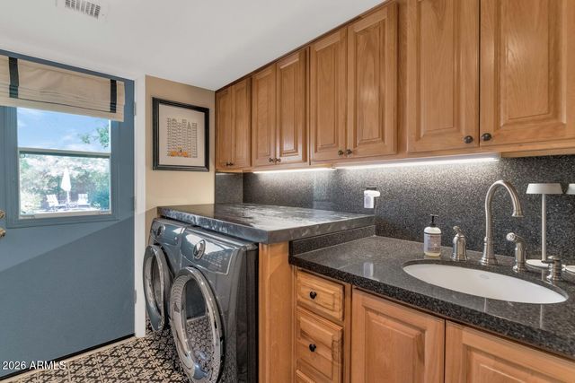3414 E MARLETTE Avenue, Paradise Valley, AZ 85253