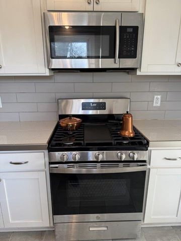 1611 10th ST, Roanoke, VA 24012