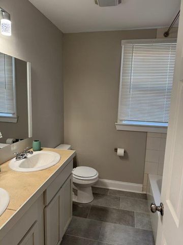 1611 10th ST, Roanoke, VA 24012
