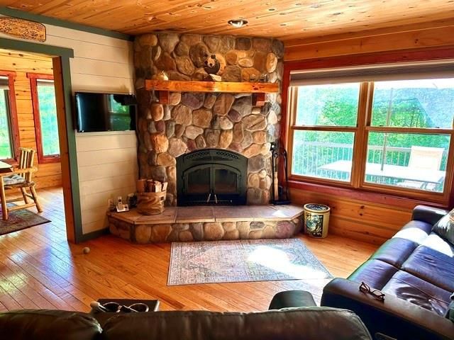 14365W Skiers Lane, Hayward, WI 54843