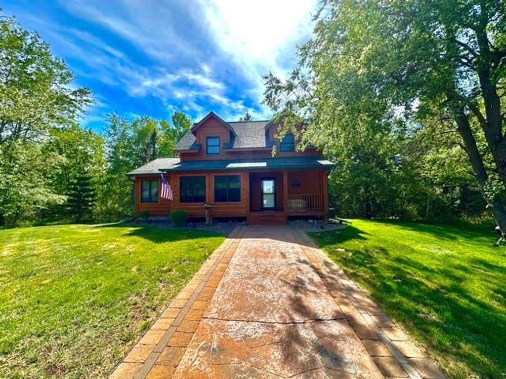 14365W Skiers Lane, Hayward, WI 54843