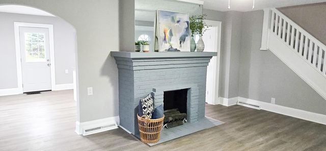 105 N Clairmont Avenue, Springfield, OH 45503