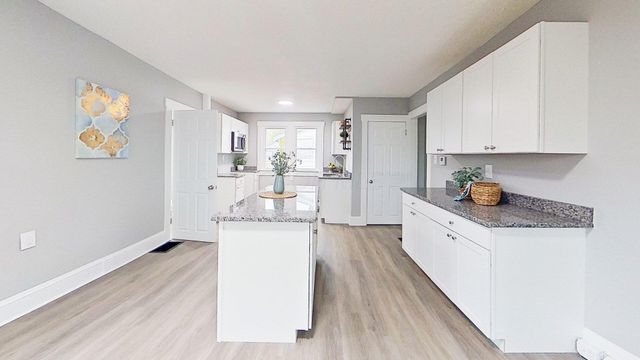 105 N Clairmont Avenue, Springfield, OH 45503