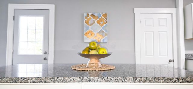 105 N Clairmont Avenue, Springfield, OH 45503