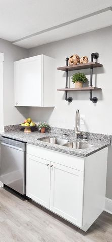 105 N Clairmont Avenue, Springfield, OH 45503