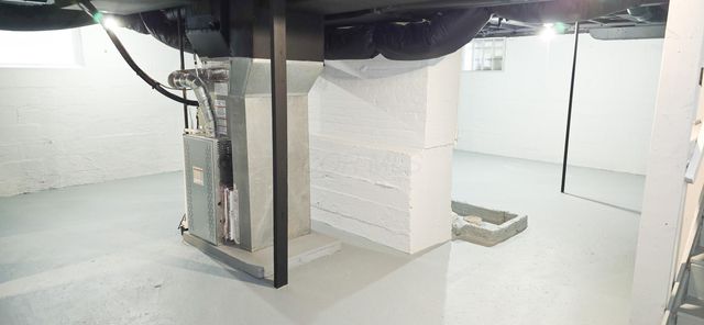 105 N Clairmont Avenue, Springfield, OH 45503