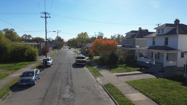 105 N Clairmont Avenue, Springfield, OH 45503