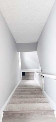 105 N Clairmont Avenue, Springfield, OH 45503