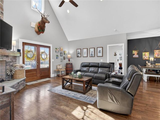6920 Holly Springs Road, Clermont, GA 30527