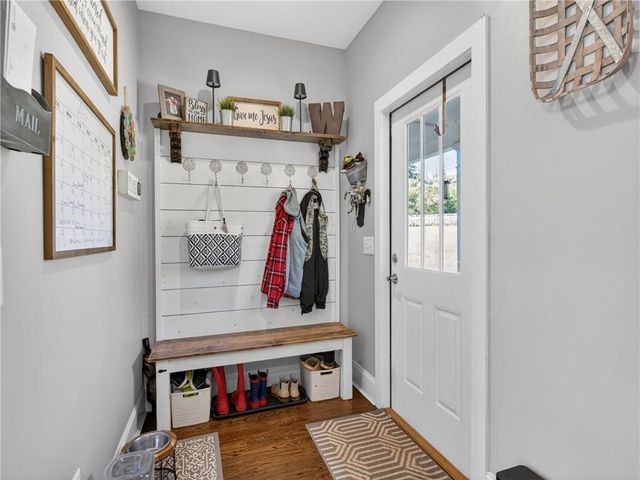 6920 Holly Springs Road, Clermont, GA 30527