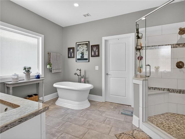 6920 Holly Springs Road, Clermont, GA 30527