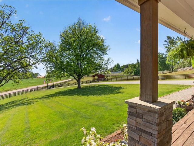 6920 Holly Springs Road, Clermont, GA 30527