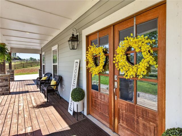6920 Holly Springs Road, Clermont, GA 30527