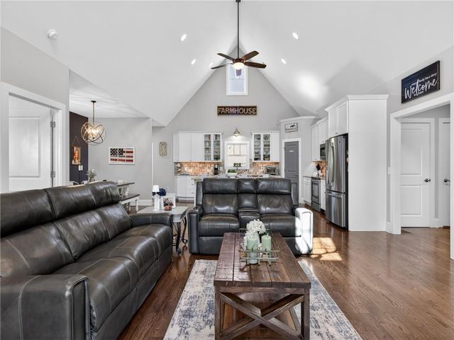 6920 Holly Springs Road, Clermont, GA 30527