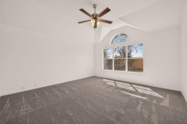 19015 White Horse Drive, Tomball, TX 77377