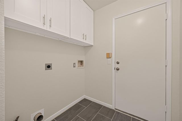 19015 White Horse Drive, Tomball, TX 77377