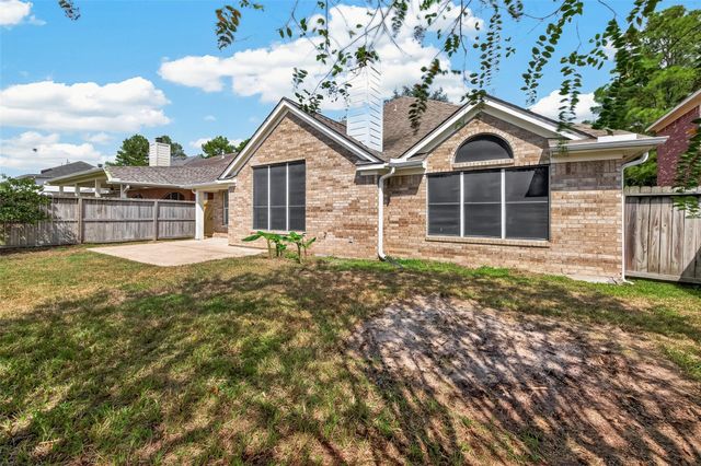 19015 White Horse Drive, Tomball, TX 77377